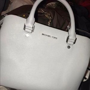 Michael kors cross-body purse & wallet